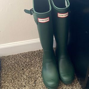Brand new hunter rain boots